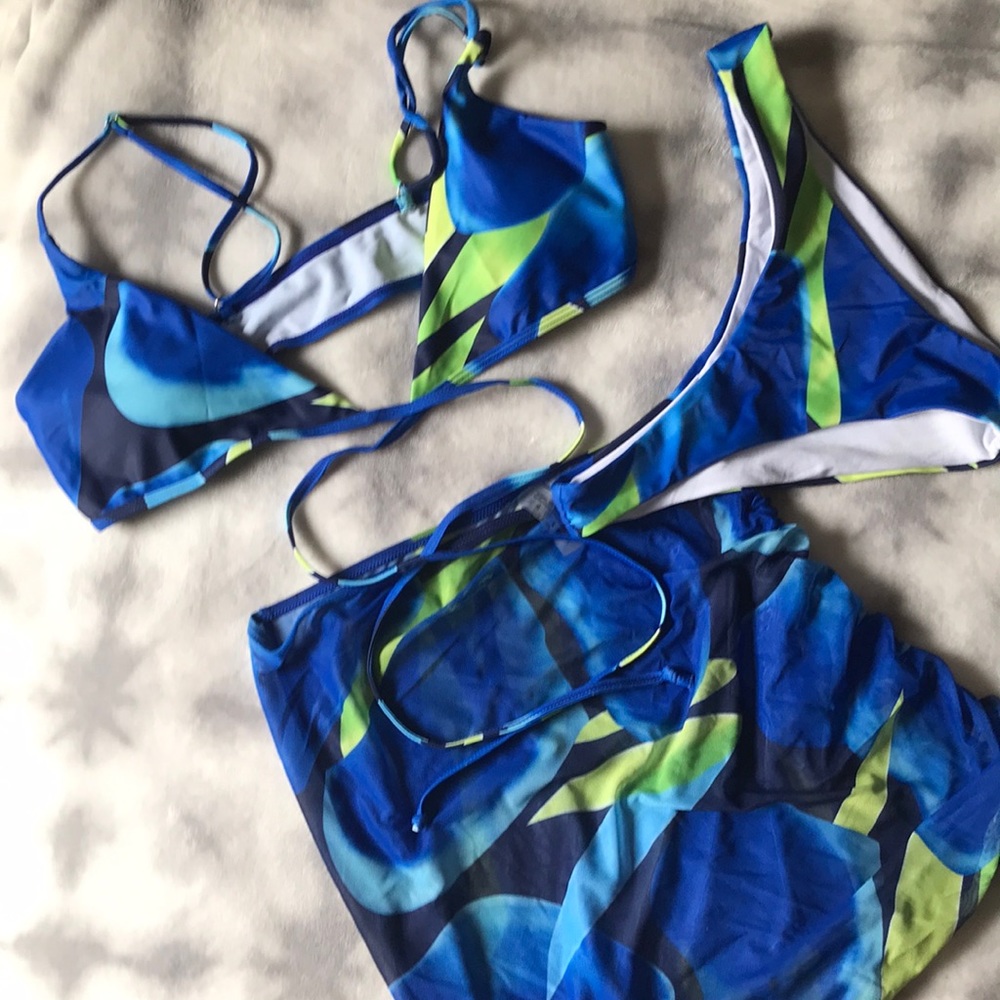 Shein: 3 piece all over print swimsuit